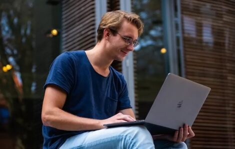 Are Internet-Based Communication Services a Threat to Telecommunication Operators?