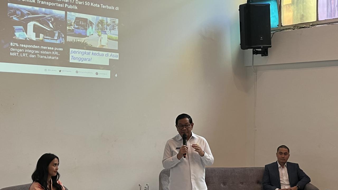 To Reduce Air Pollution, Pramono is Ready to Replace Diesel Garbage Trucks with EV Trucks