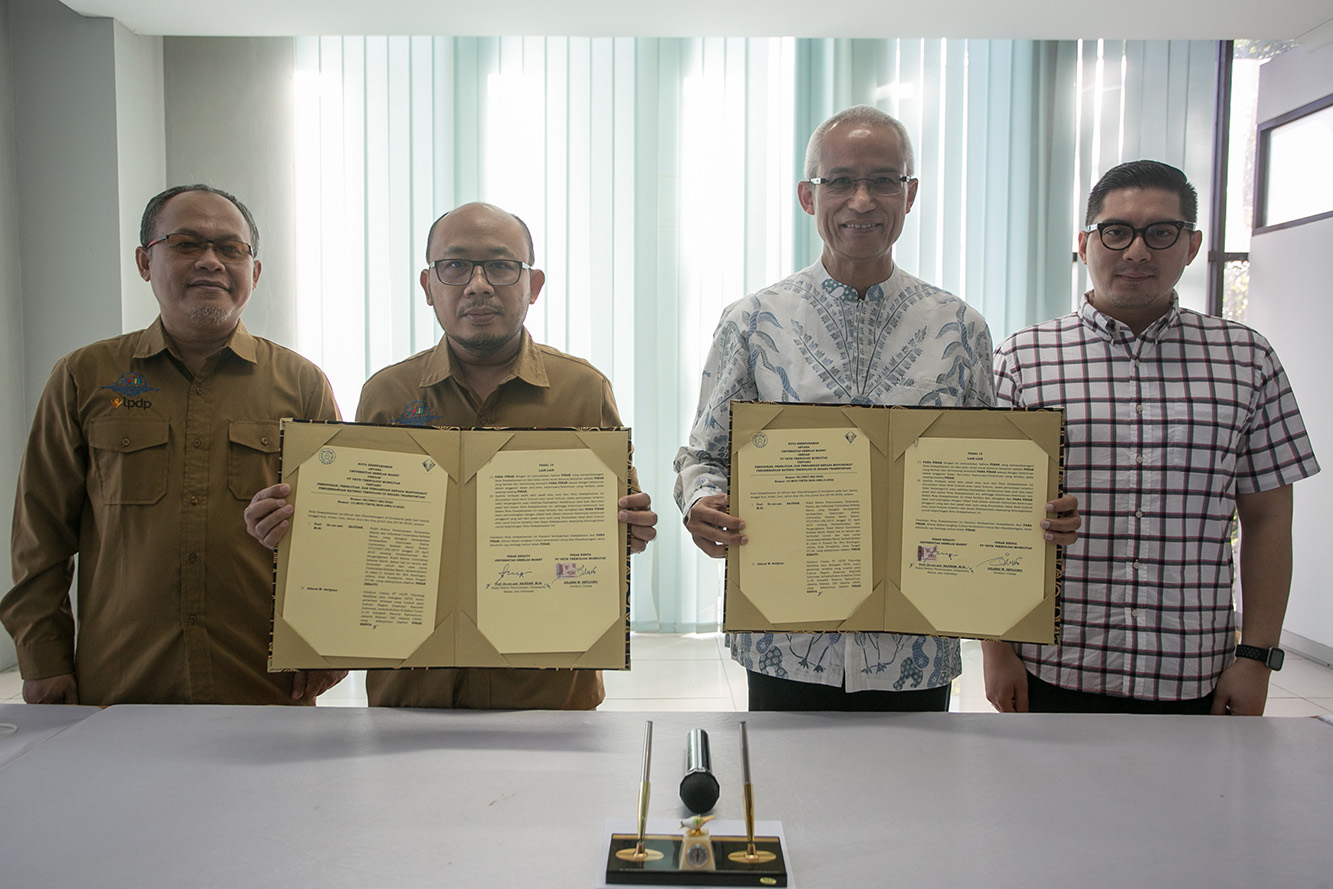 Unit Usaha Bakrie Bangun Puslitbang Baterai Kendaraan Listrik