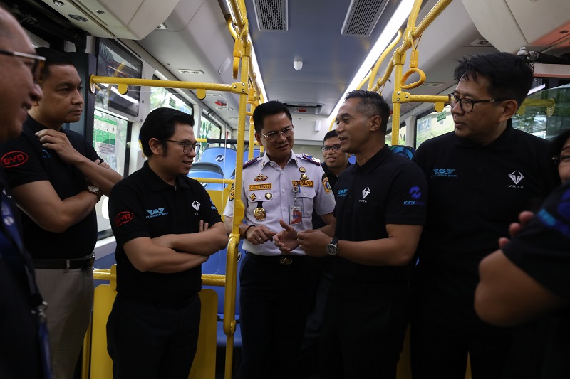 Transjakarta Electric Bus Successfully Reduces Emissions by 5.5 Million Kg of CO2