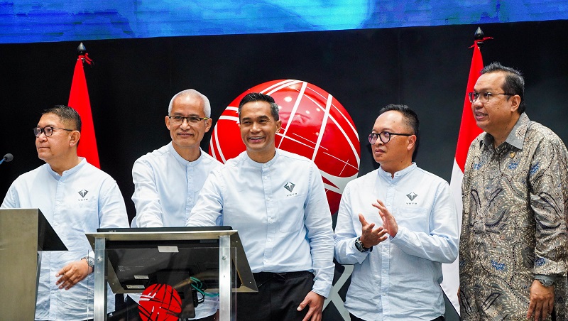 IPO, VKTR Becomes the First Public EV Heavy Mobility Company in Indonesia